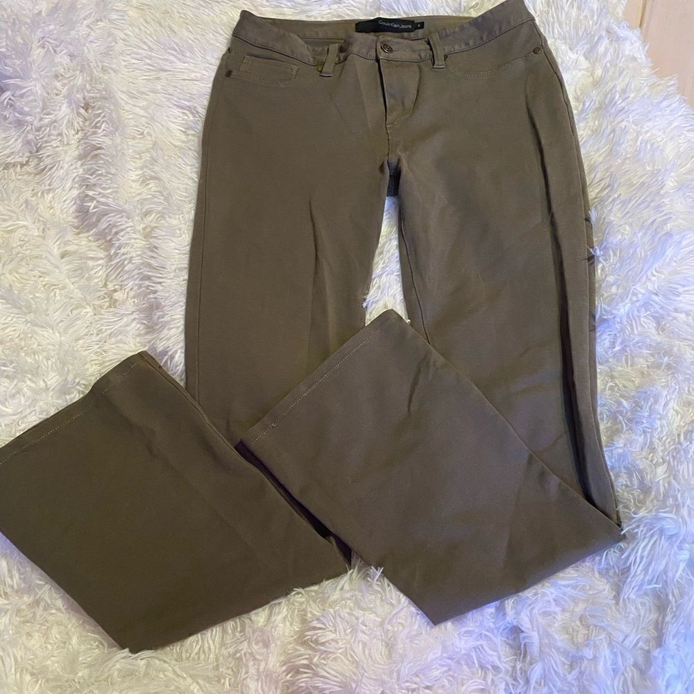 Calvin Klein Women’s Army Green Flare Pants Size 6